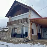 Duna Panorama Vendeghaz 펜션 *
