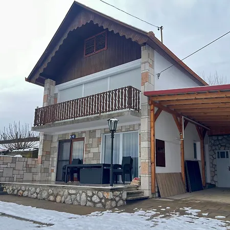 Duna Panoráma Casa vacanze *